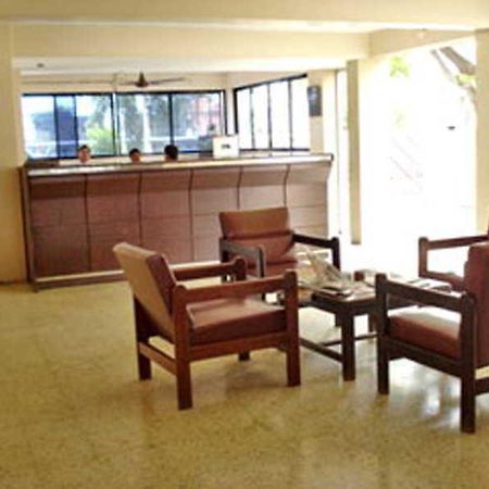 Hotel Meru Pune Exterior photo